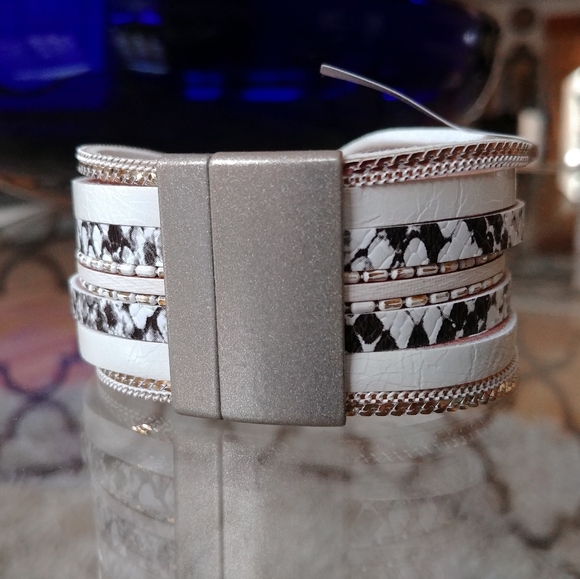 Multi Rope Wrap Bracelet - Picture 5 of 5